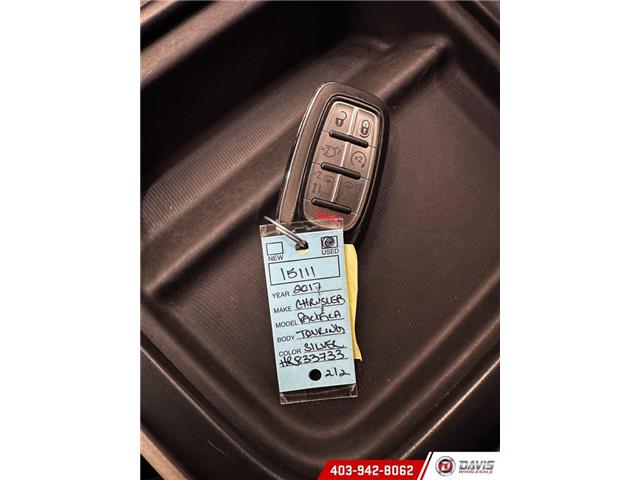 2017 Chrysler Pacifica Touring-L (Stk: 15111) in Lethbridge - Image 21 of 23