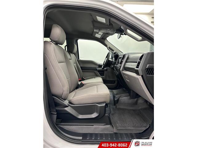 2020 Ford F-350 XLT (Stk: 20917) in Lethbridge - Image 11 of 21