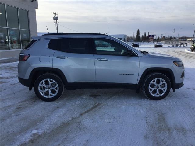 2026 Jeep Compass North (Stk: GG007) in Swan River - Image 4 of 19