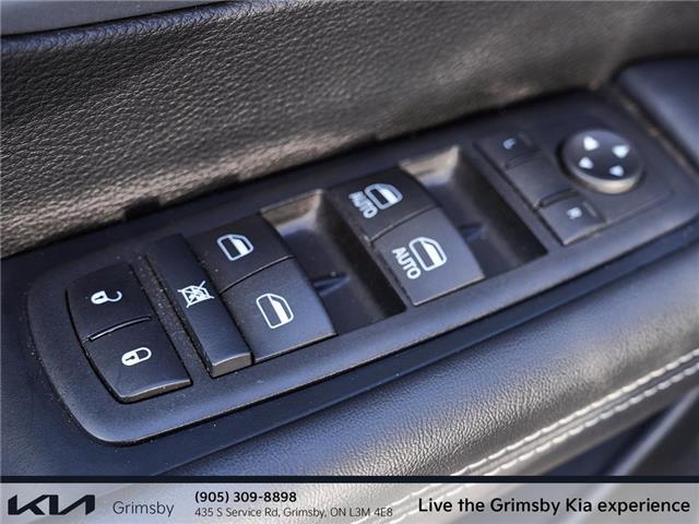 2024 Chrysler Pacifica Touring-L | PANO ROOF | LOW KM | LEATHER | CAR PLA (Stk: U3199) in Grimsby - Image 12 of 18