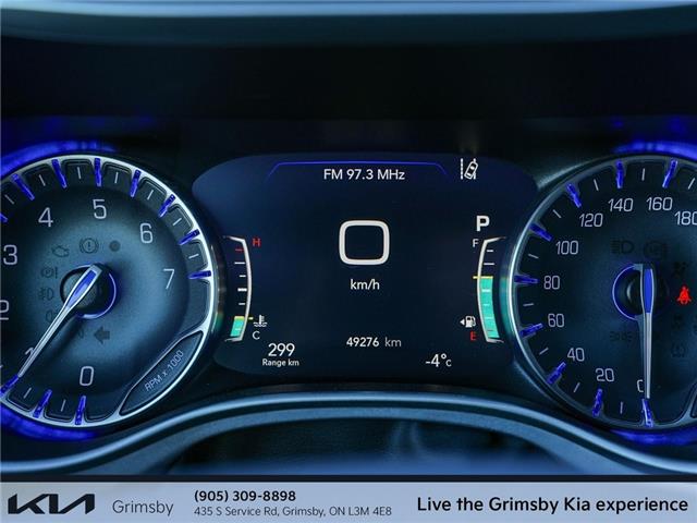 2024 Chrysler Pacifica Touring-L | LEATHER | PANO ROOF | LOW KM | CAR PLA (Stk: U3198) in Grimsby - Image 14 of 18