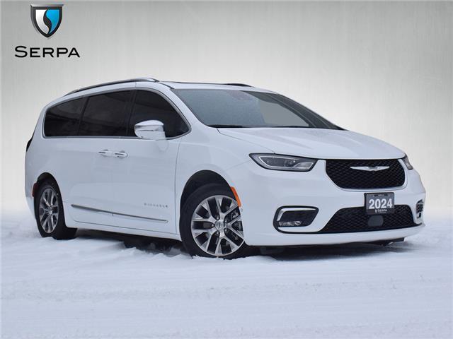 2024 Chrysler Pacifica Hybrid Pinnacle (Stk: P9675) in Toronto - Image 1 of 29