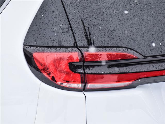 2024 Chrysler Pacifica Hybrid Pinnacle (Stk: P9675) in Toronto - Image 8 of 28