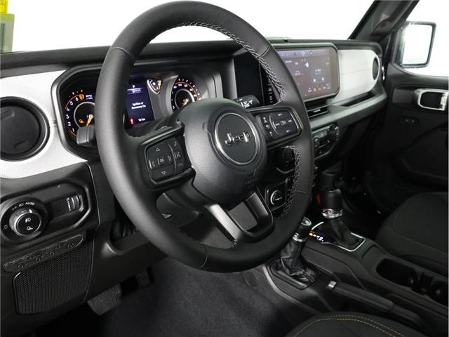 2026 Jeep Gladiator Sport S (Stk: 26J050) in Calgary - Image 13 of 17