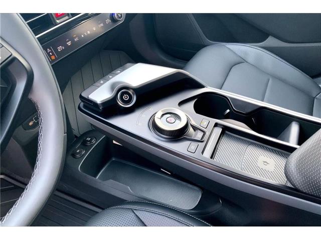 2025 Kia EV6  (Stk: SEV61725) in Sherwood Park - Image 7 of 11