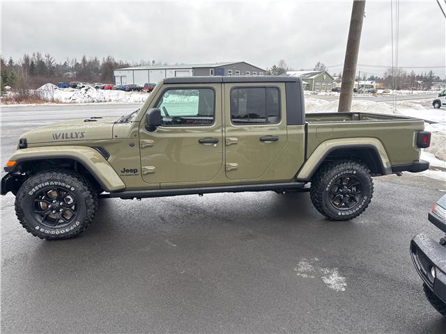 2026 Jeep Gladiator Sport S (Stk: 26017) in Oak Bay - Image 3 of 6