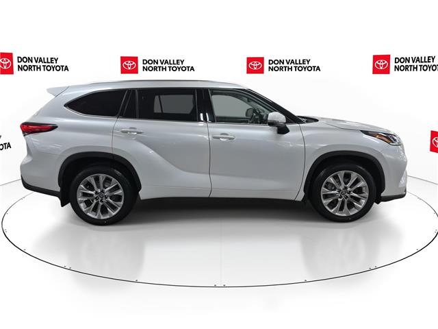 2022 Toyota Highlander Limited (Stk: 10119390A) in Markham - Image 9 of 36