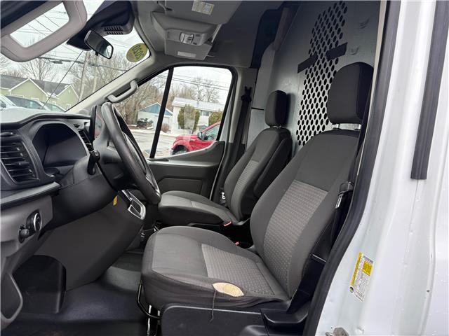 2020 Ford Transit-250 Cargo Base in Sussex - Image 6 of 10