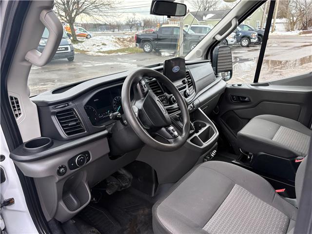2020 Ford Transit-250 Cargo Base in Sussex - Image 7 of 10