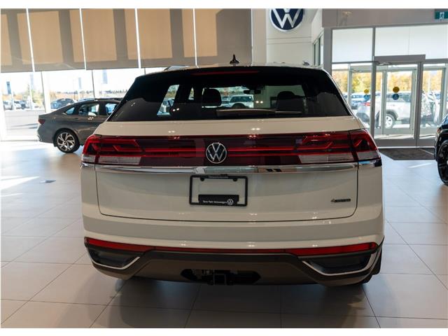 2025 Volkswagen Atlas Cross Sport 2.0 TSI Comfortline (Stk: TS-0308) in Calgary - Image 5 of 23