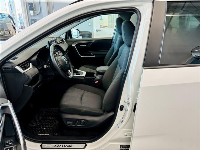 2022 Toyota RAV4 XLE (Stk: V3336) in Prince Albert - Image 2 of 13