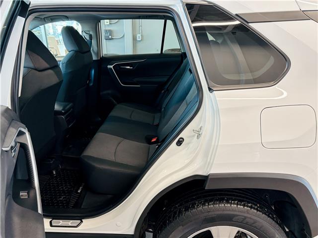 2022 Toyota RAV4 XLE (Stk: V3336) in Prince Albert - Image 6 of 13