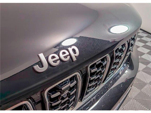 2021 Jeep Grand Cherokee L Summit (Stk: TU0214) in Calgary - Image 13 of 25