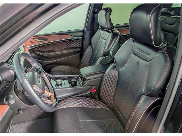 2021 Jeep Grand Cherokee L Summit (Stk: TU0214) in Calgary - Image 15 of 25