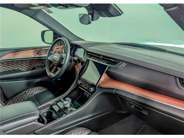 2021 Jeep Grand Cherokee L Summit (Stk: TU0214) in Calgary - Image 23 of 25