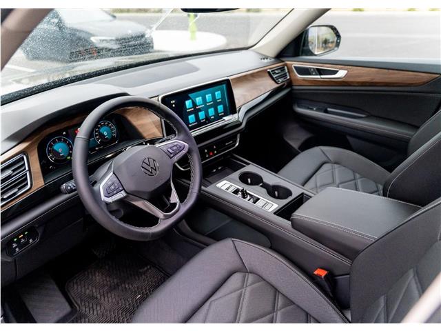 2025 Volkswagen Atlas 2.0 TSI Comfortline (Stk: TS-0435) in Calgary - Image 14 of 24 2025 Volkswagen Atlas 2.0 TSI Comfortline (Stk: TS-0435) in Calgary - Image 14 of 24