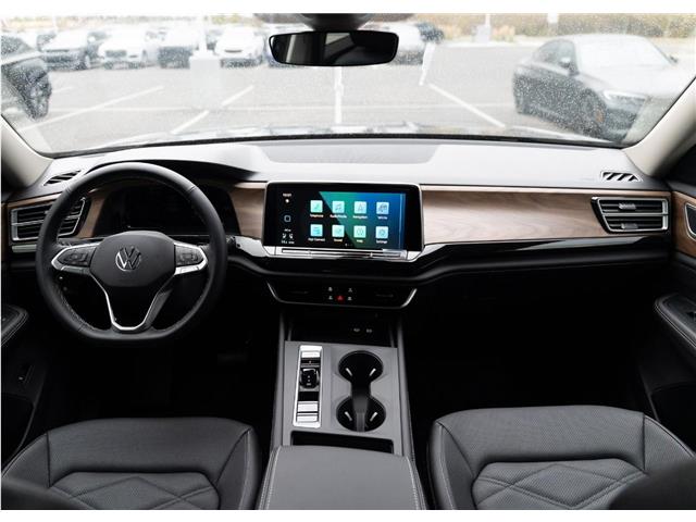 2025 Volkswagen Atlas 2.0 TSI Comfortline (Stk: TS-0435) in Calgary - Image 16 of 24 2025 Volkswagen Atlas 2.0 TSI Comfortline (Stk: TS-0435) in Calgary - Image 16 of 24