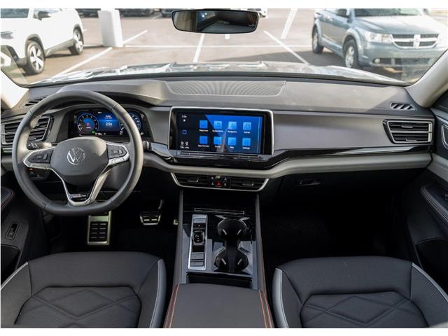 2025 Volkswagen Atlas 2.0 TSI Peak Edition (Stk: TS-0414) in Calgary - Image 21 of 25