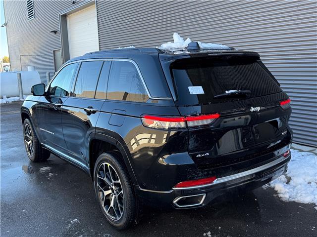 2025 Jeep Grand Cherokee Summit (Stk: 25567D) in London - Image 6 of 34