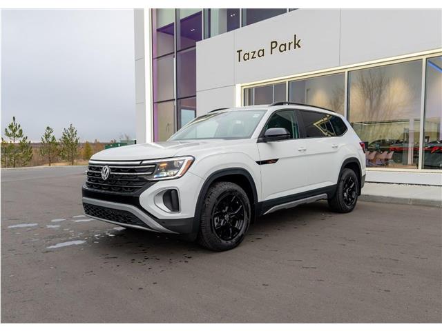 2025 Volkswagen Atlas 2.0 TSI Peak Edition (Stk: TS-0415) in Calgary - Image 1 of 24
