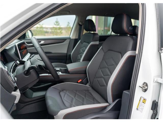 2025 Volkswagen Atlas 2.0 TSI Peak Edition (Stk: TS-0415) in Calgary - Image 14 of 24