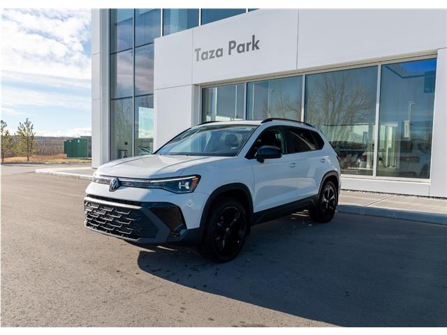 2026 Volkswagen Taos Comfortline Black Edition (Stk: TT-008) in Calgary - Image 1 of 24