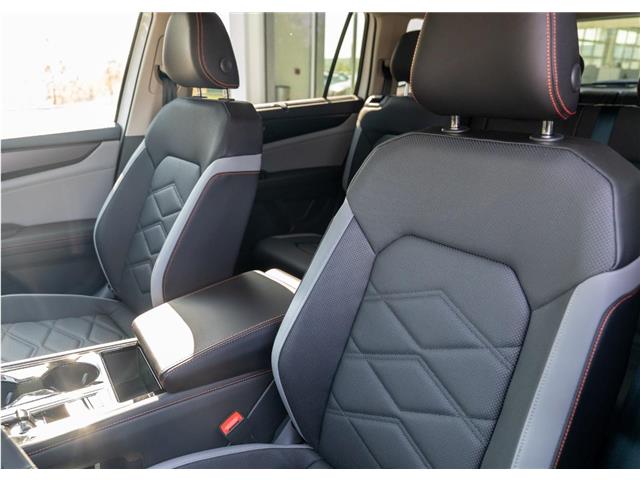 2025 Volkswagen Atlas 2.0 TSI Peak Edition (Stk: TS-0392) in Calgary - Image 15 of 27