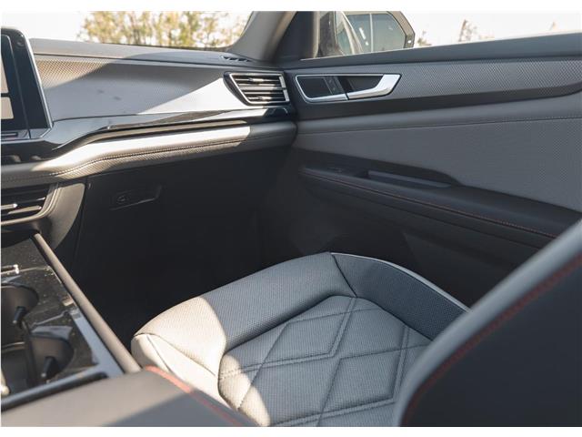 2025 Volkswagen Atlas 2.0 TSI Peak Edition (Stk: TS-0392) in Calgary - Image 23 of 27