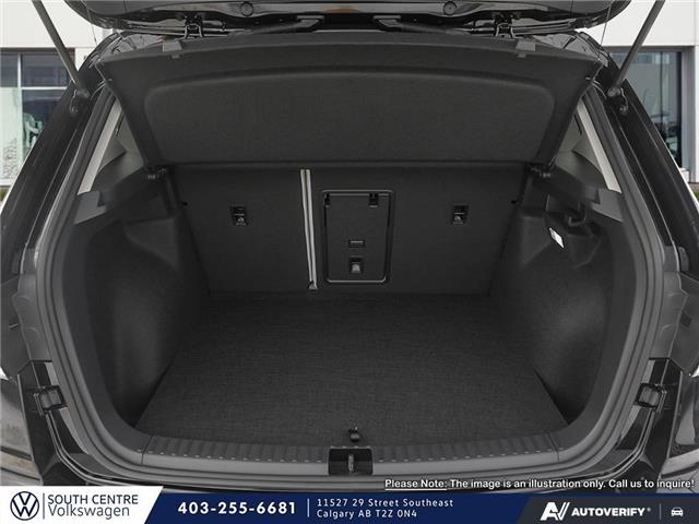 2025 Volkswagen Taos Comfortline (Stk: SU7706) in Calgary - Image 7 of 25