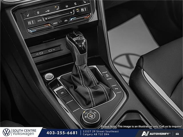 2026 Volkswagen Taos Highline (Stk: ST-062) in Calgary - Image 15 of 23