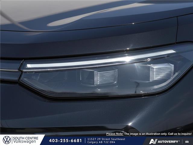 2026 Volkswagen Tiguan Comfortline R-Line Black Edition (Stk: NM2731) in Calgary - Image 9 of 24