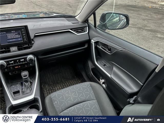 2021 Toyota RAV4 LE (Stk: SU7662) in Calgary - Image 21 of 21 2021 Toyota RAV4 LE (Stk: SU7662) in Calgary - Image 21 of 21