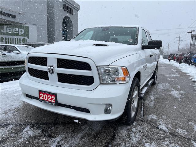 2022 RAM 1500 Classic Tradesman (Stk: 22-075H) in Sarnia - Image 1 of 22
