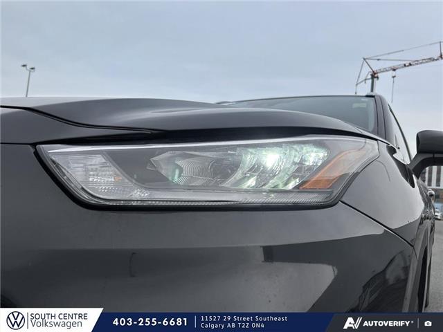 2023 Toyota Highlander XLE (Stk: SU7679) in Calgary - Image 8 of 25