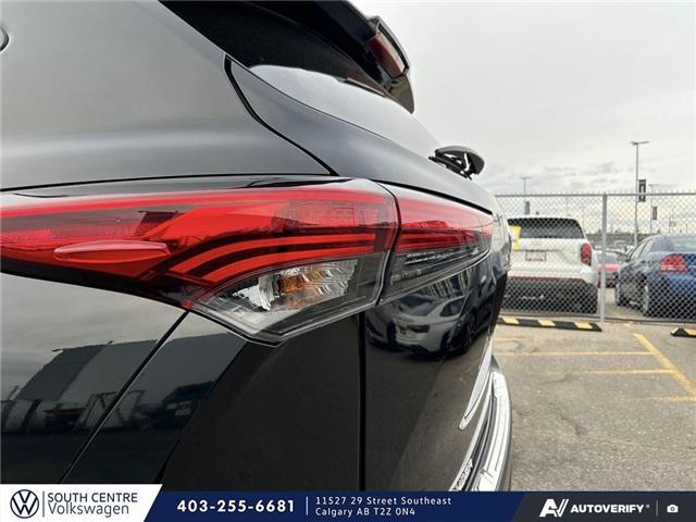 2023 Toyota Highlander XLE (Stk: SU7679) in Calgary - Image 11 of 25