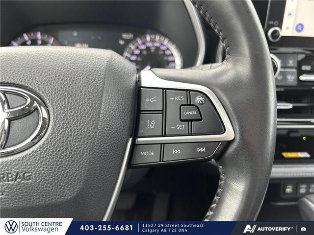 2023 Toyota Highlander XLE (Stk: SU7679) in Calgary - Image 17 of 25