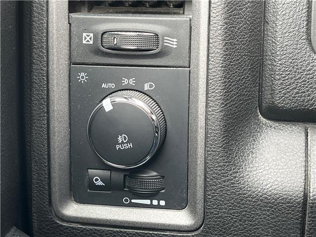 2022 RAM 1500 Classic Tradesman (Stk: 22-075H) in Sarnia - Image 12 of 22