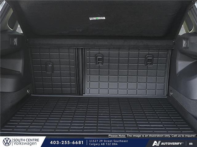 2026 Volkswagen Tiguan Highline Turbo R-Line (Stk: MU5977) in Calgary - Image 7 of 25
