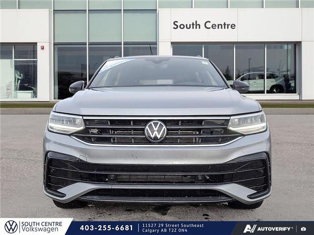 2024 Volkswagen Tiguan Comfortline R-Line Black Edition (Stk: ST-123A) in Calgary - Image 2 of 10 2024 Volkswagen Tiguan Comfortline R-Line Black Edition (Stk: ST-123A) in Calgary - Image 2 of 10