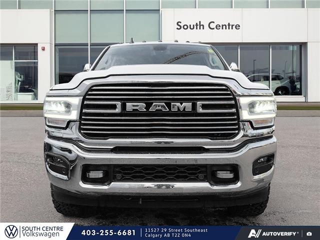 2022 RAM 2500 Laramie (Stk: SU7684) in Calgary - Image 2 of 24