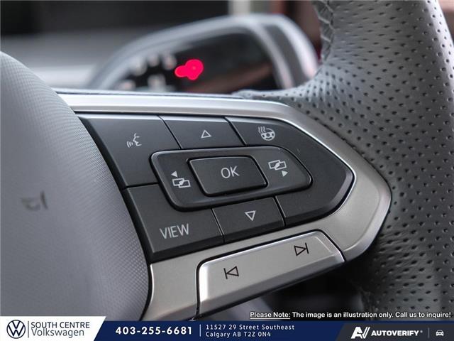 2026 Volkswagen Tiguan Comfortline R-Line Black Edition (Stk: KL1509) in Calgary - Image 15 of 26