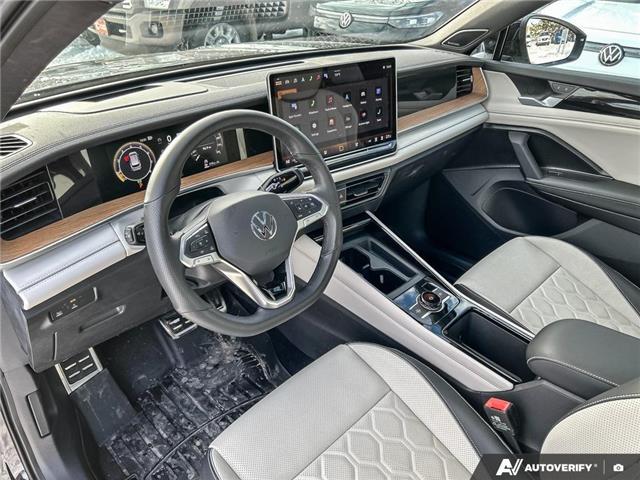 2025 Volkswagen Tiguan Highline R-Line (Stk: KT-045A) in Okotoks - Image 11 of 23 2025 Volkswagen Tiguan Highline R-Line (Stk: KT-045A) in Okotoks - Image 11 of 23