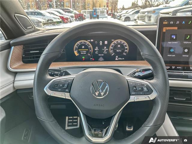 2025 Volkswagen Tiguan Highline R-Line (Stk: KT-045A) in Okotoks - Image 12 of 23 2025 Volkswagen Tiguan Highline R-Line (Stk: KT-045A) in Okotoks - Image 12 of 23