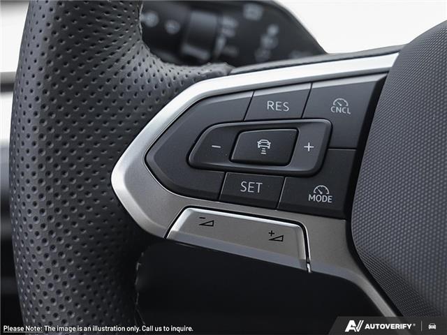 2026 Volkswagen Tiguan Comfortline R-Line Black Edition (Stk: KT-040) in Okotoks - Image 14 of 24