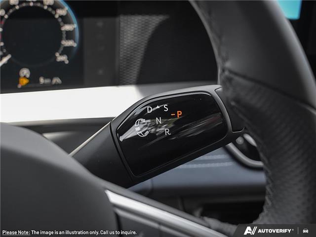 2026 Volkswagen Tiguan Comfortline R-Line Black Edition (Stk: KT-040) in Okotoks - Image 16 of 24