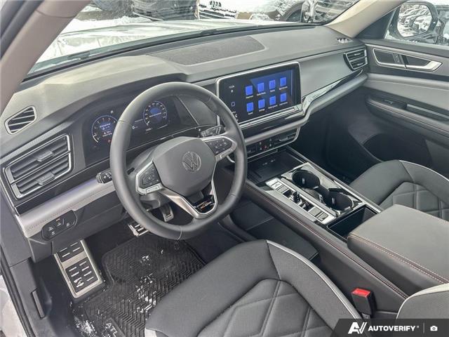 2025 Volkswagen Atlas 2.0 TSI Peak Edition (Stk: KU0439) in Okotoks - Image 8 of 20