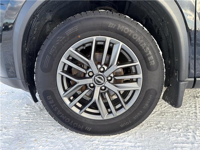 2022 Nissan Rogue S in Bracebridge - Image 8 of 12 2022 Nissan Rogue S in Bracebridge - Image 8 of 12