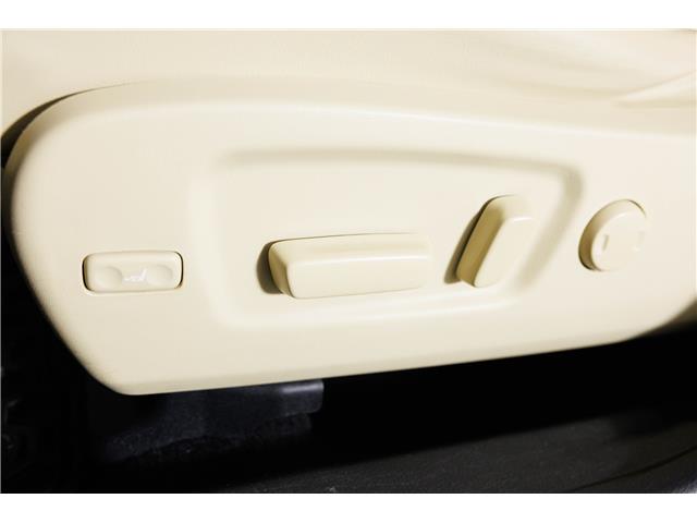 2017 Toyota Highlander XLE (Stk: Q5034A) in London - Image 14 of 33