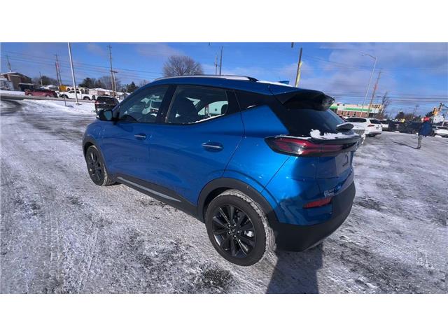 2022 Chevrolet Bolt EUV Premier (Stk: 25687) in Sudbury - Image 2 of 24