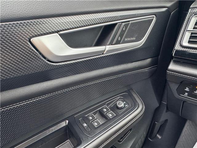 2024 Volkswagen Atlas Cross Sport 2.0 TSI Highline (Stk: 25T99A) in Port Alberni - Image 15 of 18